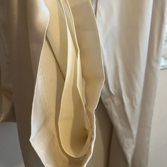 Abercrombie & Fitch Cream Wide Leg Pants - Picture 4 of 6